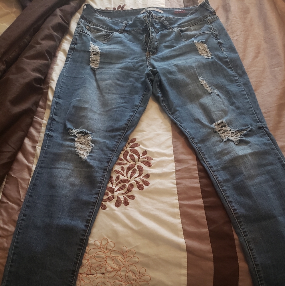 Denim Ripped Jeans